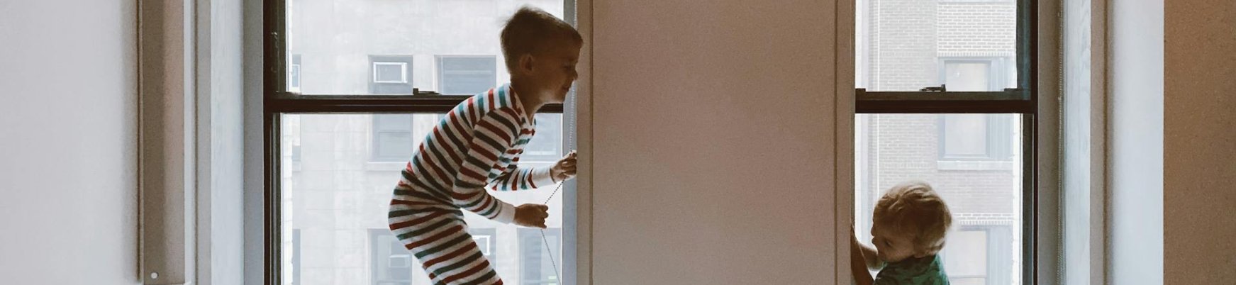  Nuda? Nigdy! Kreatywne sposoby na zabawę z dziećmi w hotelu, gdy pogoda nie dopisała