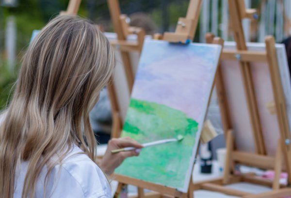 Malowanie przy winie