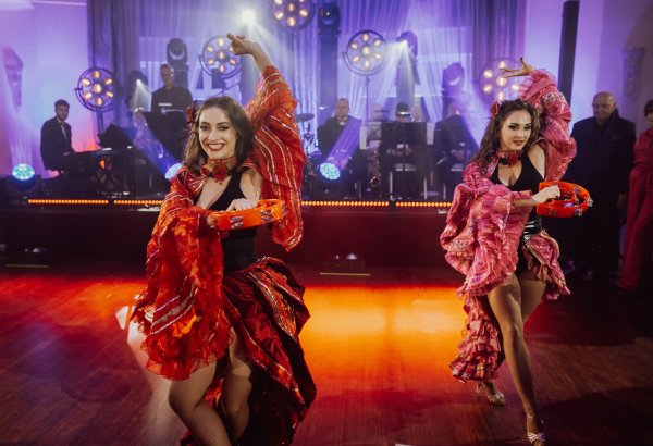 Pokazy taneczne: Rubinowe Rewie