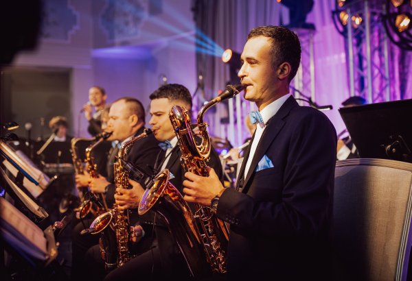 Scenografia i światło epoki