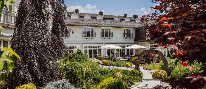 Podróż do Katowic? Postaw na hotel, który rozumie biznes