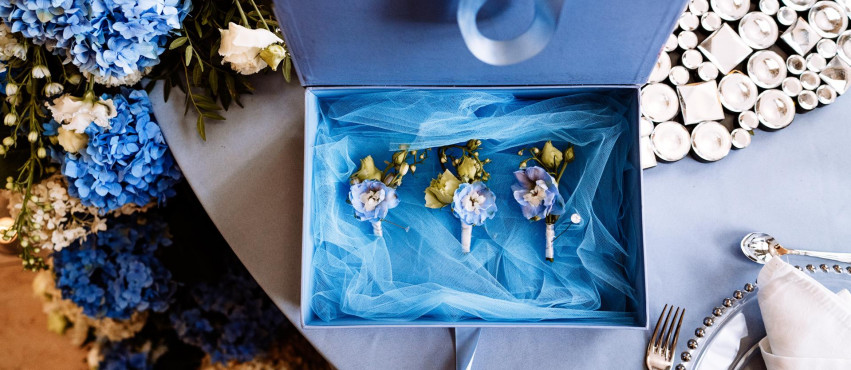 Ślubne dekoracje w stylu luksusowego Lazurowego Wybrzeża