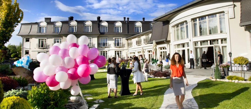 Jak zorganizować imprezę integracyjną dla pracowników?