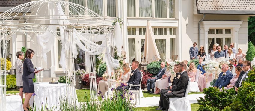 Królewskie wesele w Rezydencji Luxury Hotel: elegancja Art Deco i magia natury