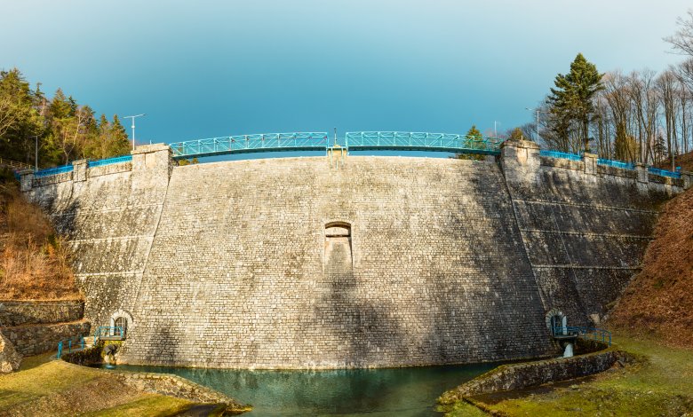 Vodopád Wilczka a památky dřevěné architektury v Międzygórze