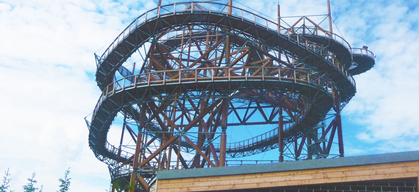 Ścieżka w obłokach w Dolni Morawa