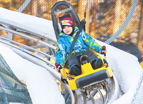 Skluzavka Black Adder