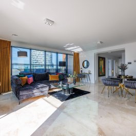 Penthouse z 2 sypialniami i tarasem