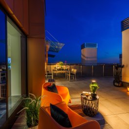 Penthouse z 2 sypialniami i tarasem