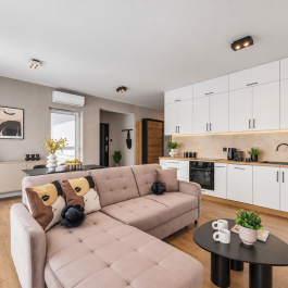 Deluxe with 2 bedrooms
