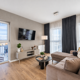Deluxe with 2 bedrooms