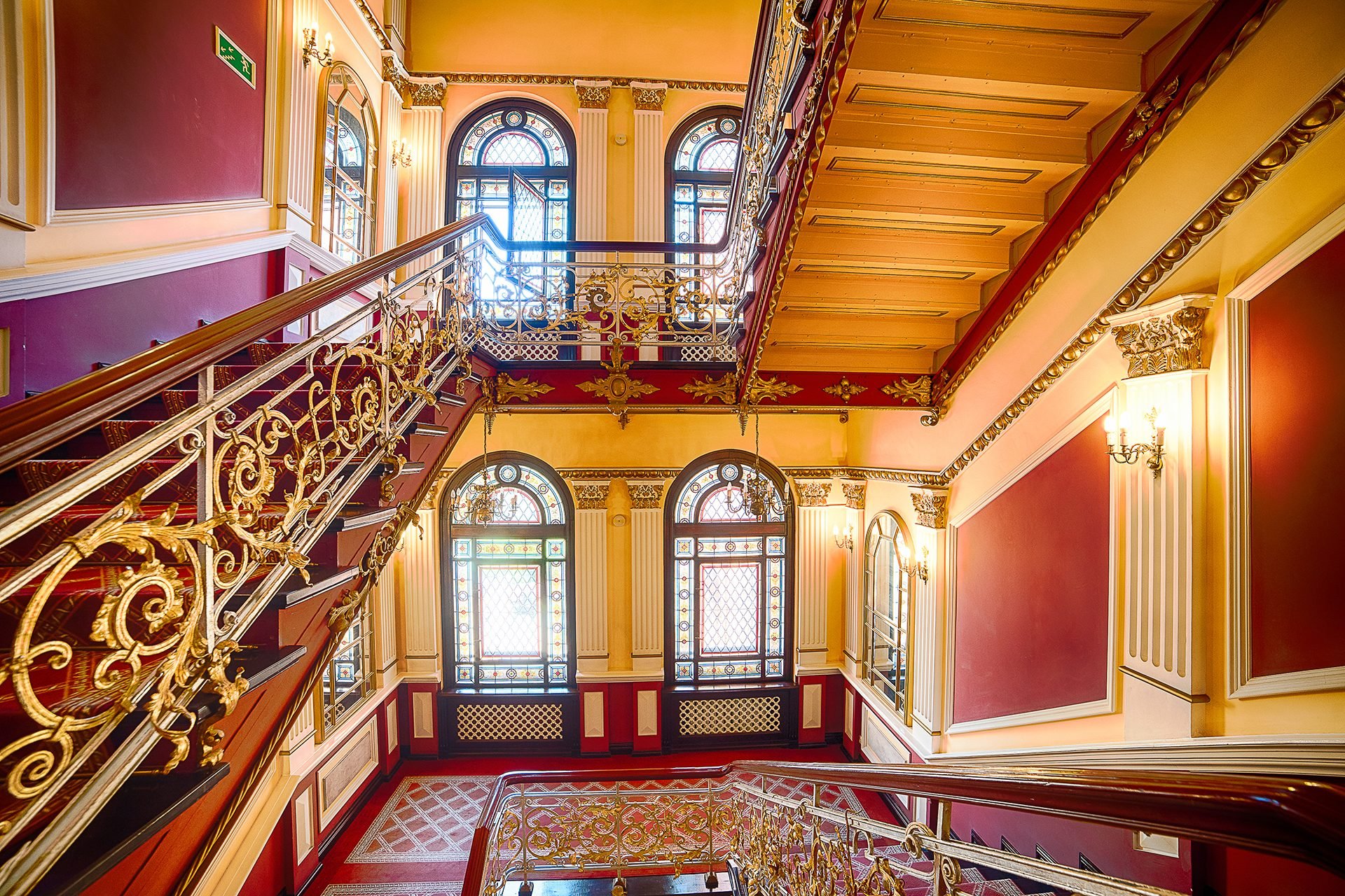 Przedwojenna Świetność Hotelu 