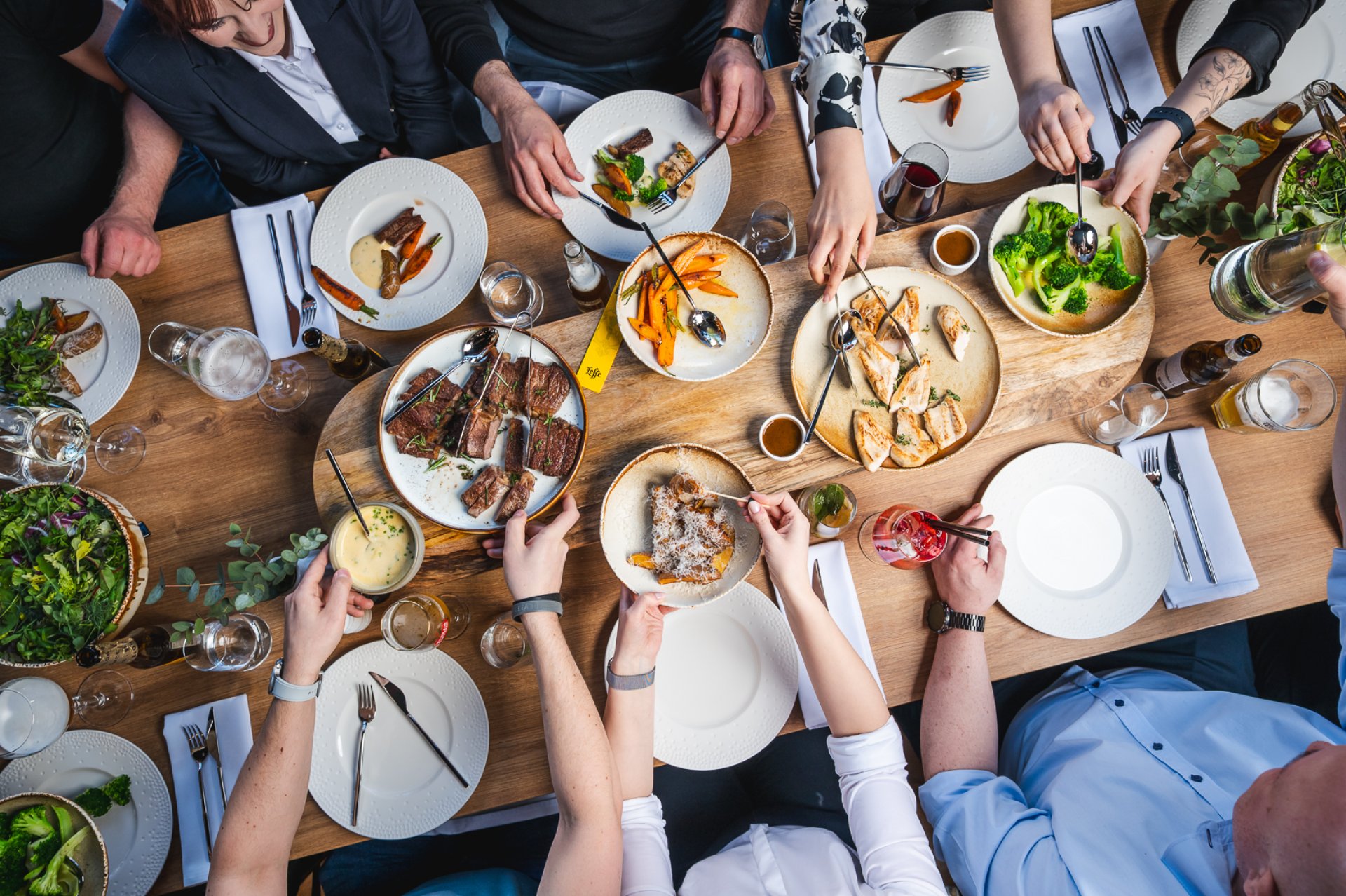 Share & Dine