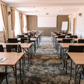 Konferencje
