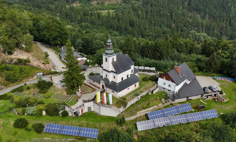 Międzygórze: Wodospad Wilczki i Sanktuarium na Iglicznej