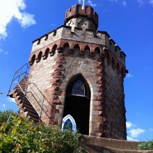 Spaziergang vom Hotel zum Flaggenturm