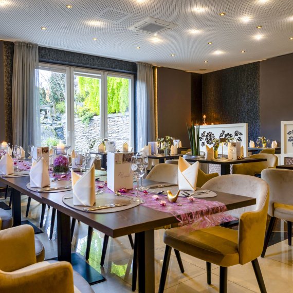 Feier im Kaminzimmer für Momente die bleiben