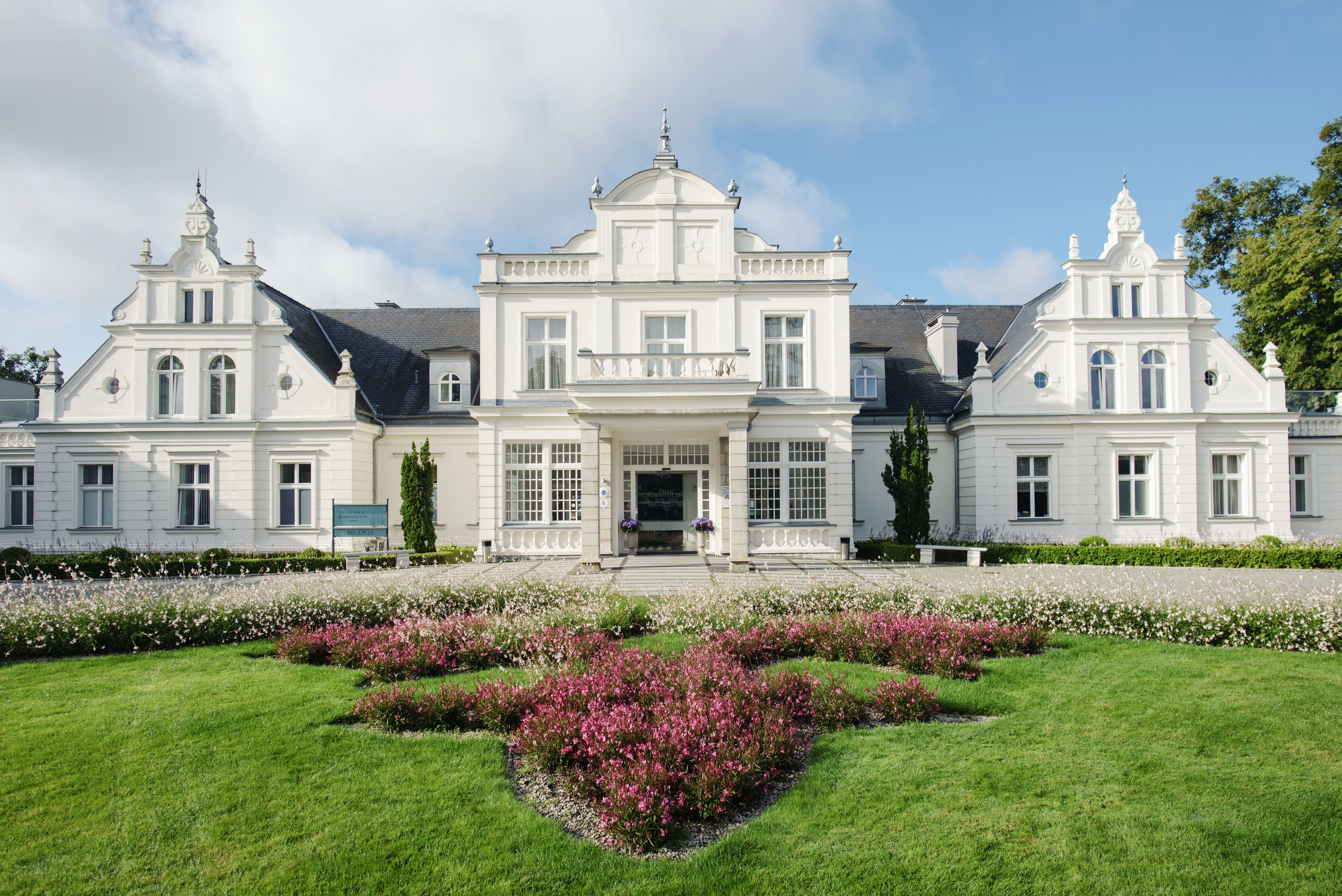 pałac romantyczny