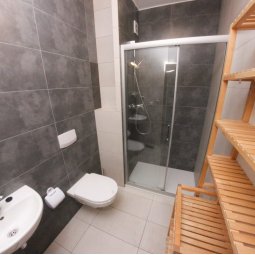 COTTAGES AND SUMMER HOUSES