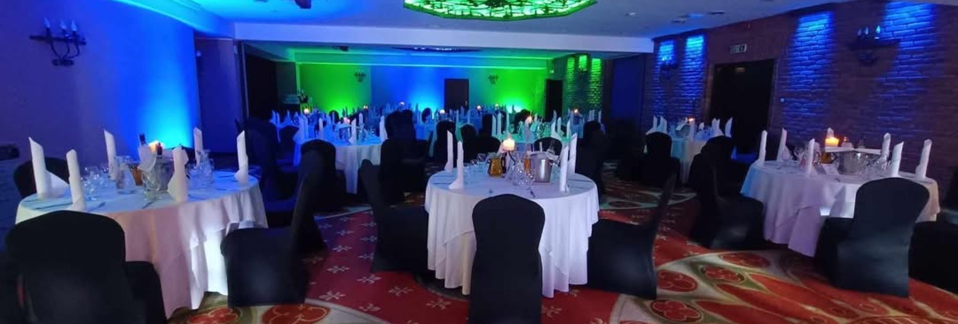 Firmowe przyjęcie świąteczne – poznaj sprawdzone sposoby na organizację