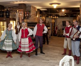 Przedświąteczna Promocja w Gościńcu Ryński - 30% KARTA MENU/BAR