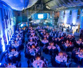 Jak napisać zaproszenie na konferencję?