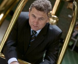 SPOD ZAMKU I JABŁONKI - MADE IN maj 2024