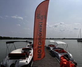 Zamkowe łodzie motorowe