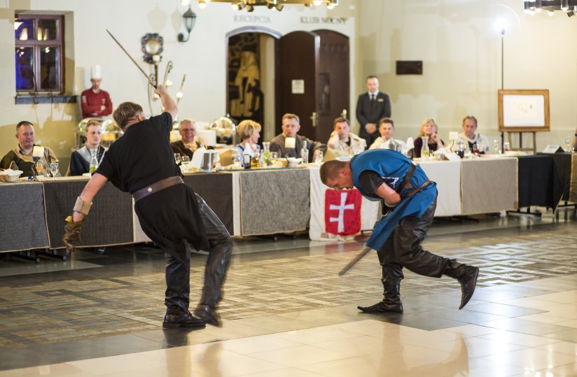 Biesiada rycerska - niezwykła podróż w czasie