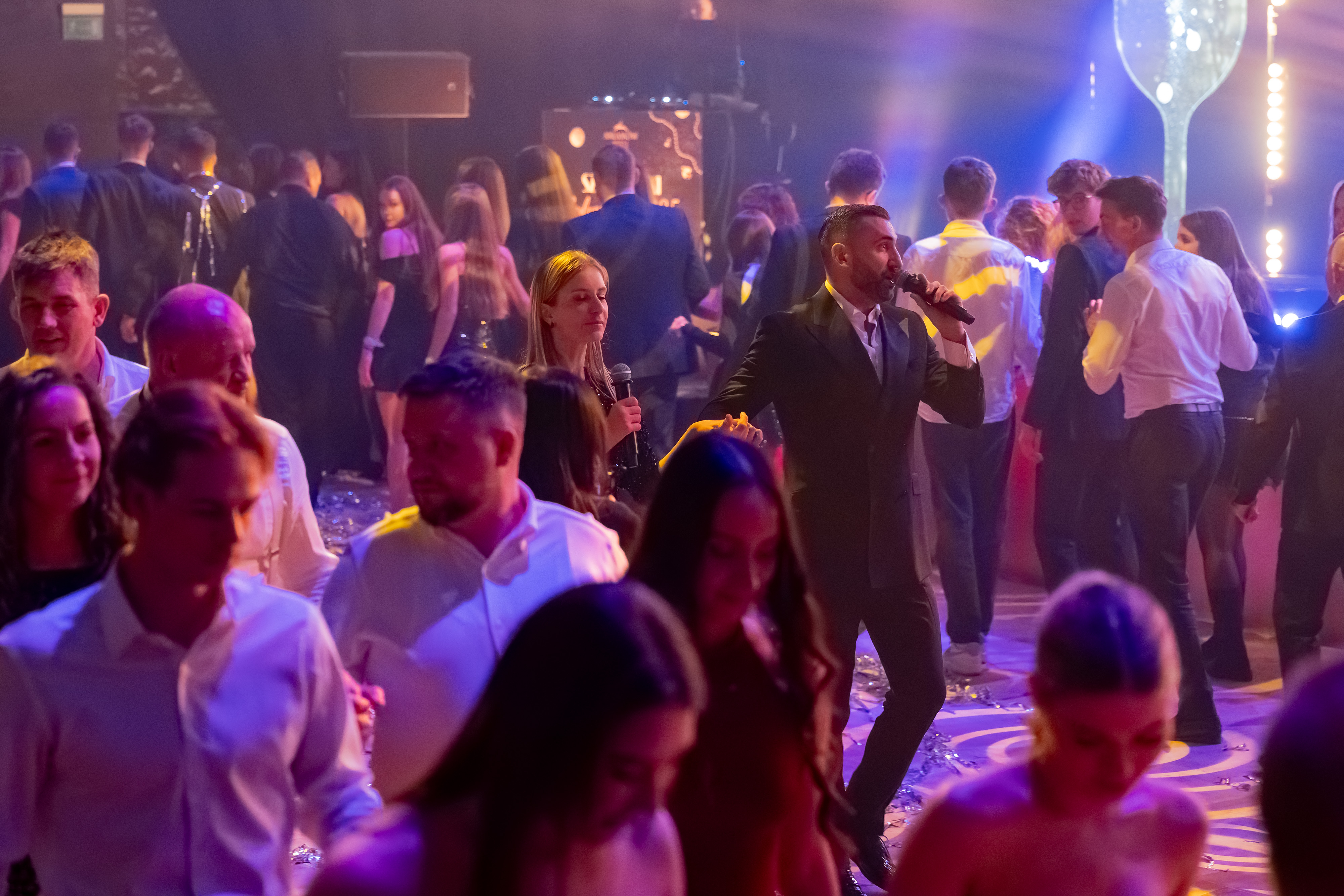 Rafał Maserak porwał ludzi do tańca na sylwestrze w Hotelu Arłamów