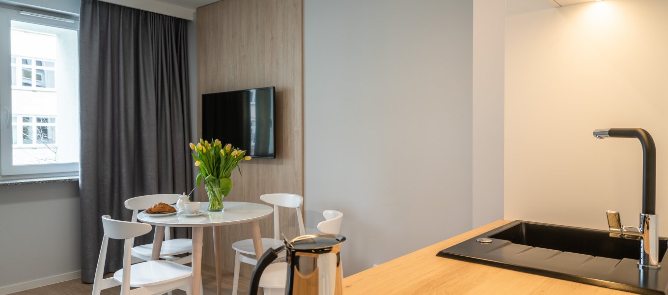 Gallery with two images