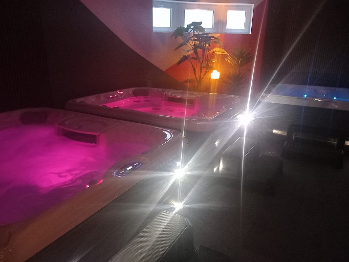 Jacuzzi